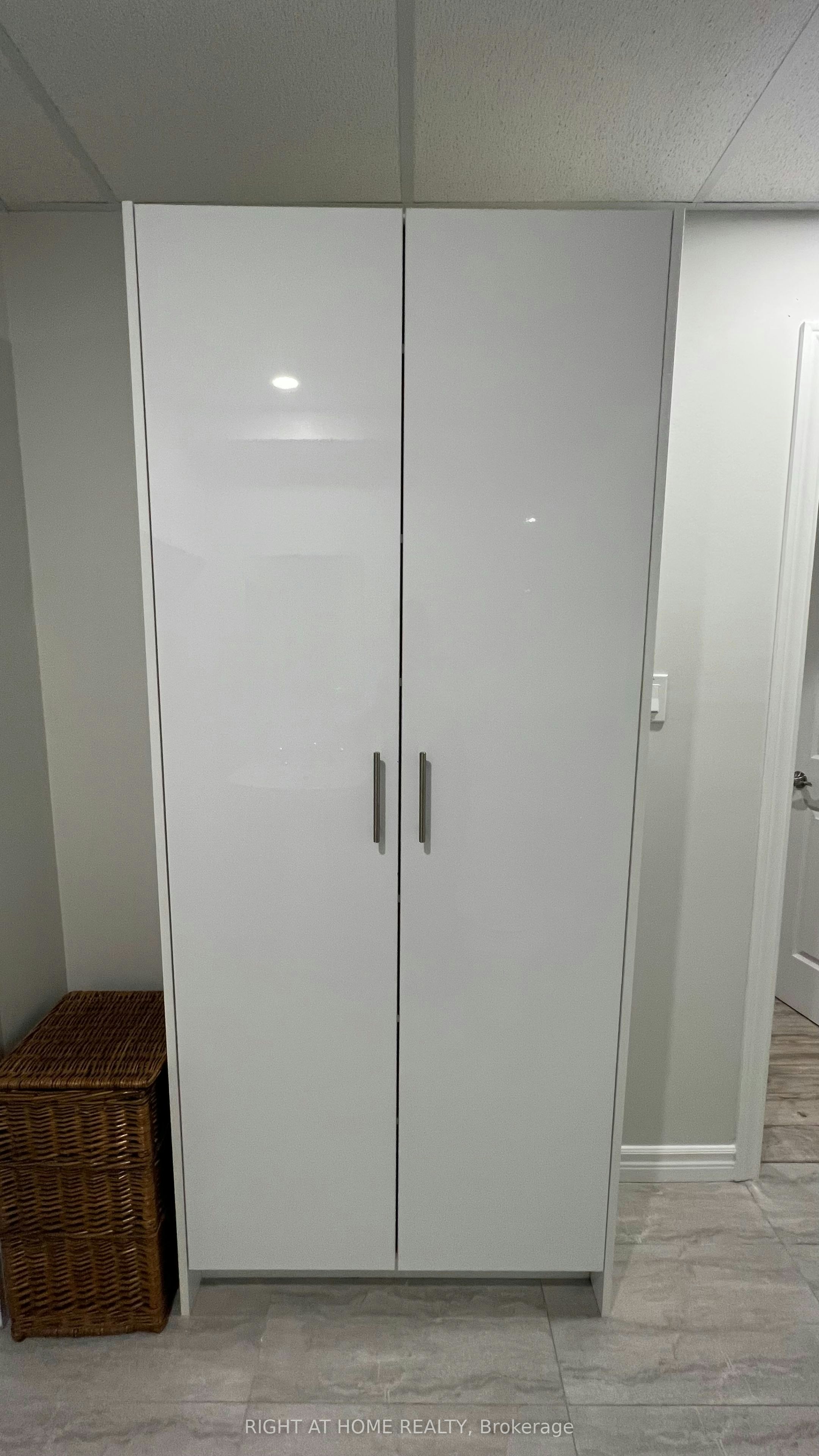9 Claudview Street, King, ON, L7B 0C6 - 7