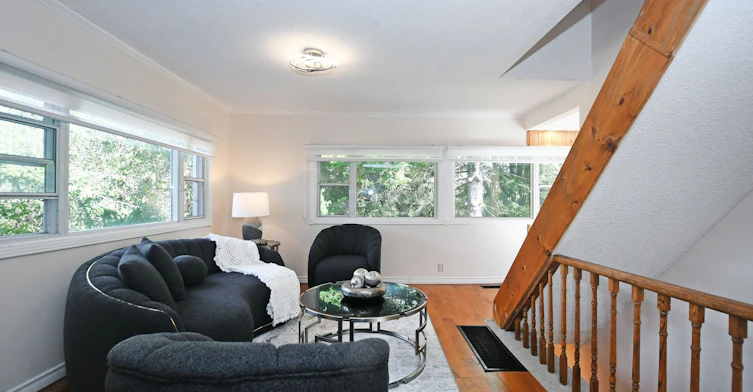 11 Penny Place, Richmond Hill, ON, L4E 2W5 - 2