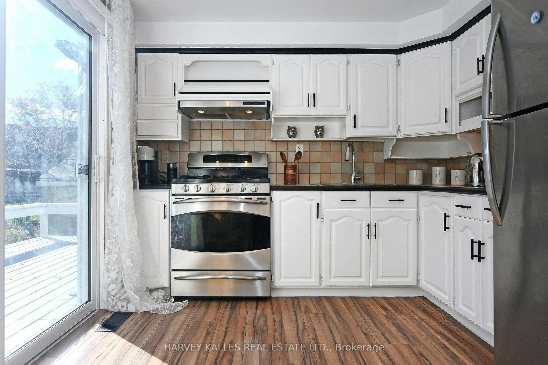 11 Penny Place, Richmond Hill, ON, L4E 2W5 - 9