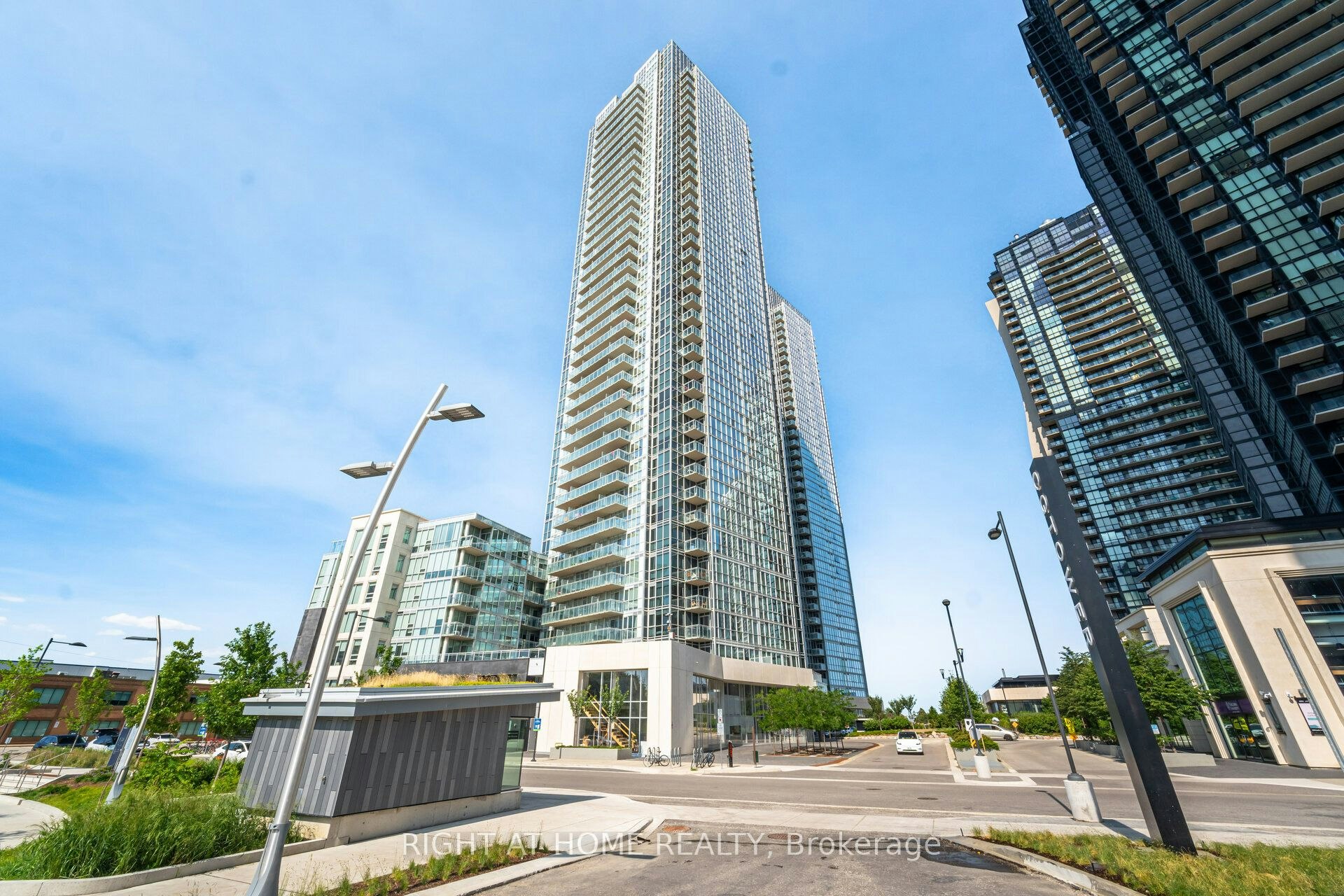 1704-2908 Highway 7 Road, Vaughan, ON, L4K 0K5
