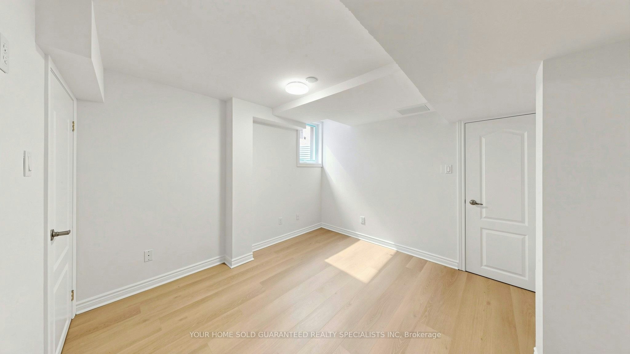 Lower Unit-235 Caproni Drive, Vaughan, ON, L6A 1X7 - 14