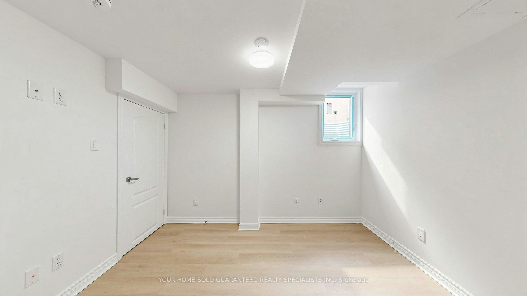 Lower Unit-235 Caproni Drive, Vaughan, ON, L6A 1X7 - 16