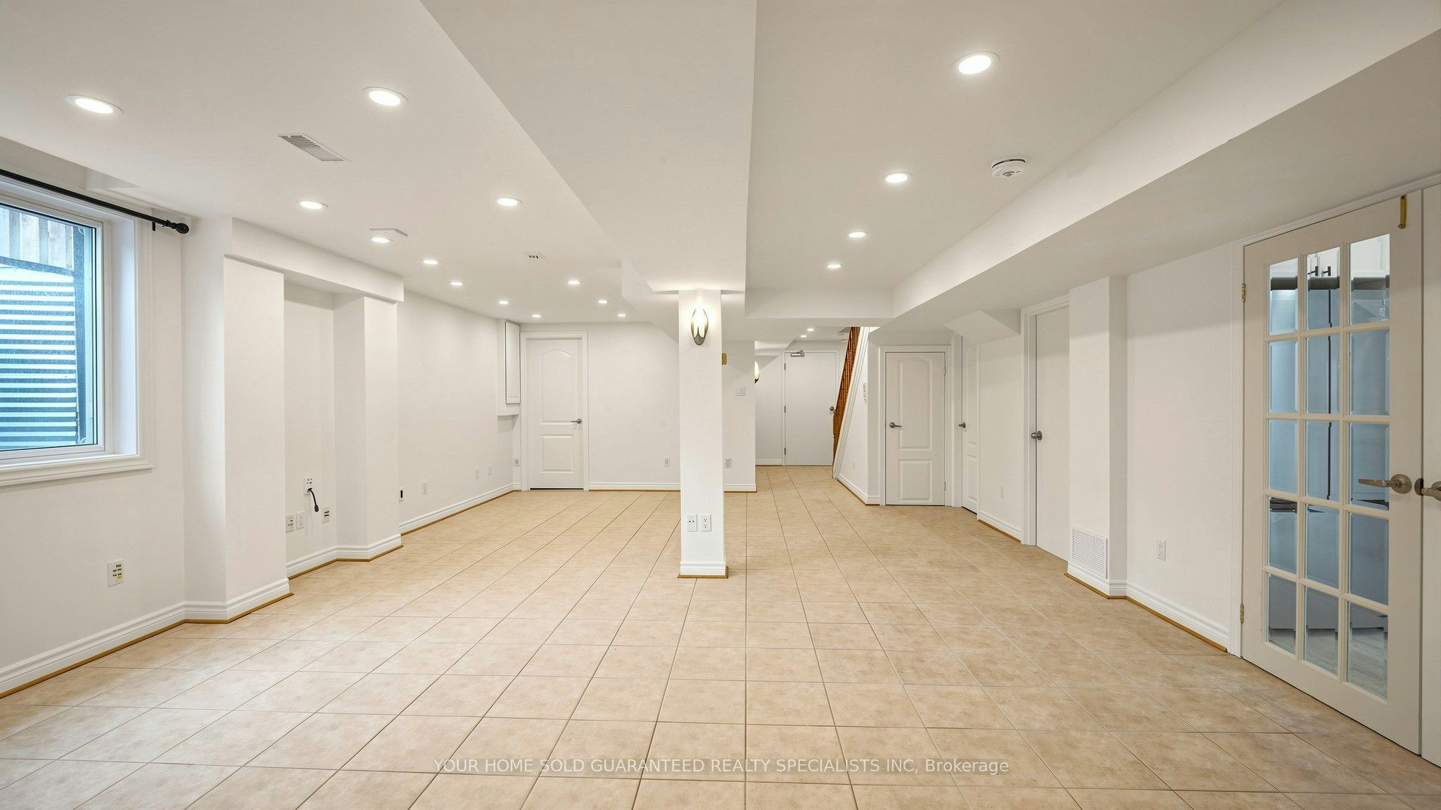 Lower Unit-235 Caproni Drive, Vaughan, ON, L6A 1X7 - 11