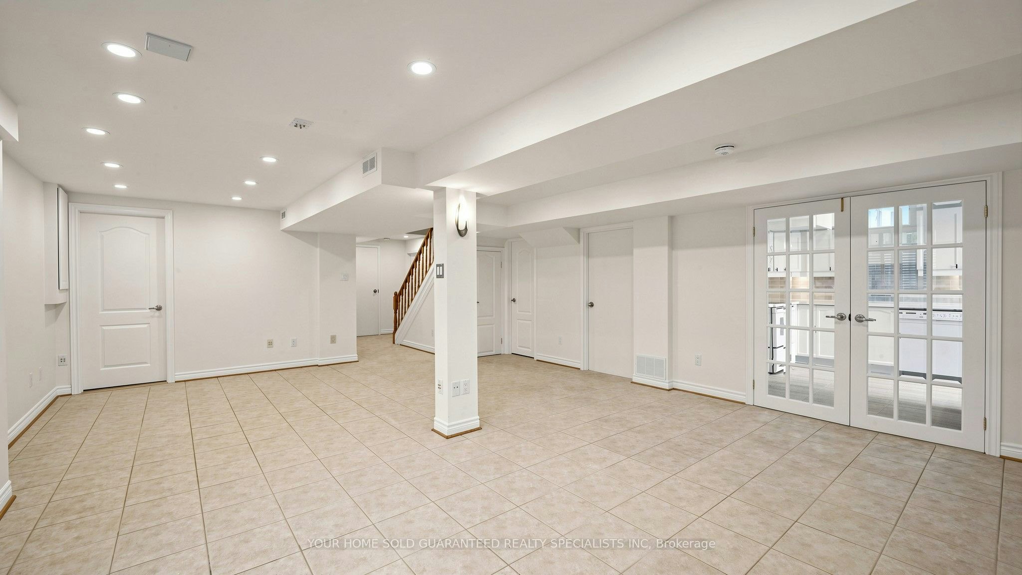 Lower Unit-235 Caproni Drive, Vaughan, ON, L6A 1X7 - 4