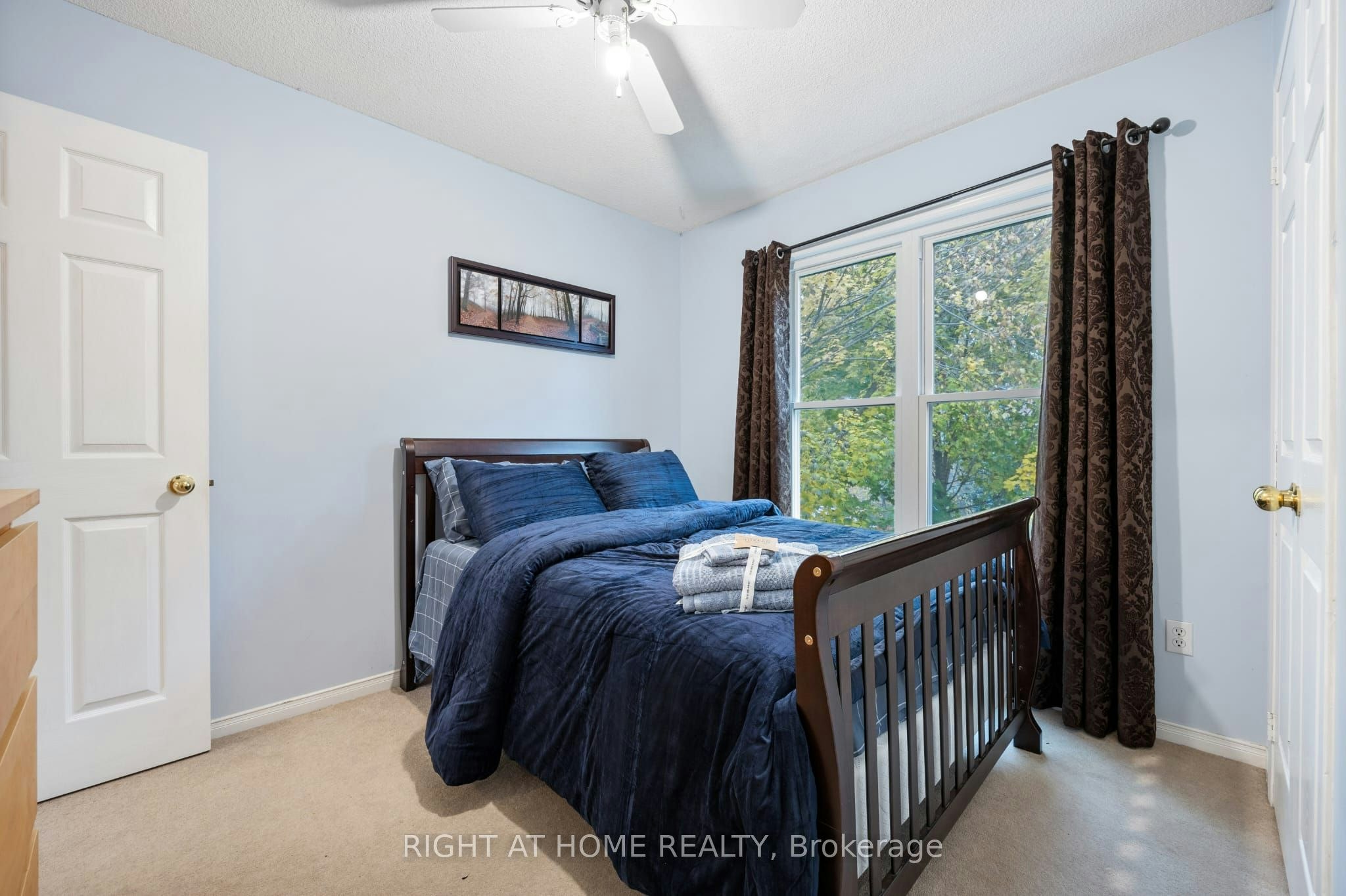 54 Amberhill Way, Aurora, ON, L4G 7E1 - 11