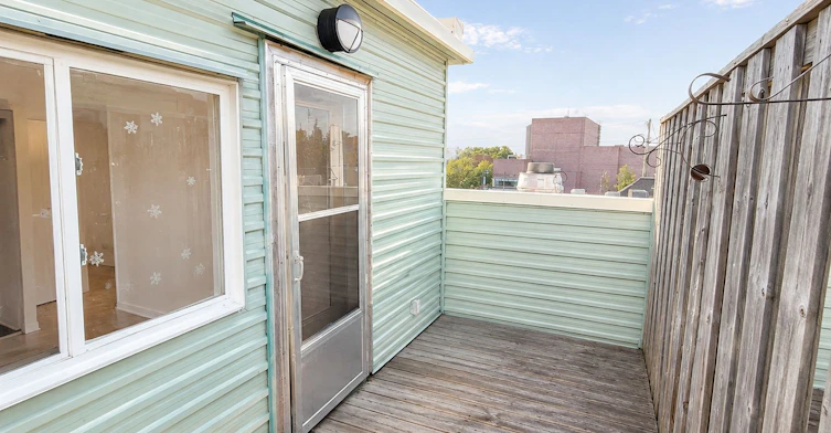 201-1 Center Street W, Richmond Hill, ON, L4C 3P3 - 13