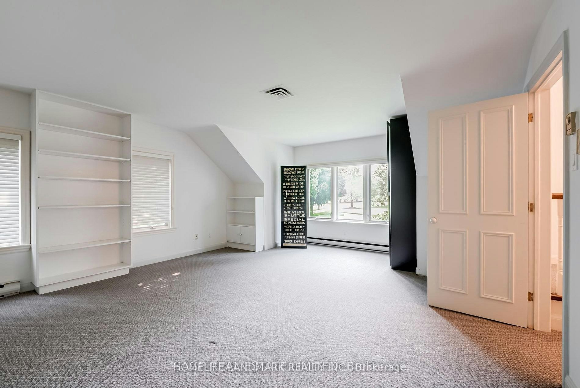 69 Fairway Heights Drive, Markham, ON, L3T 3A7 - 17