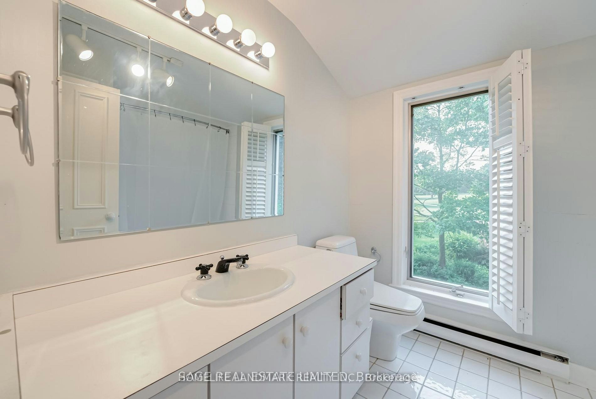 69 Fairway Heights Drive, Markham, ON, L3T 3A7 - 16