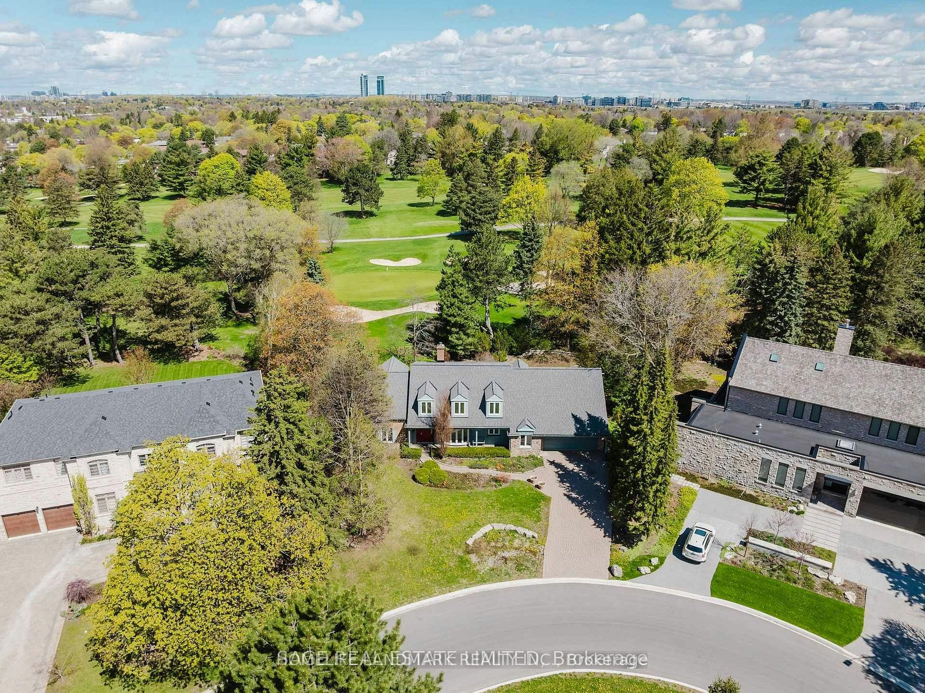 69 Fairway Heights Drive, Markham, ON, L3T 3A7 - 2