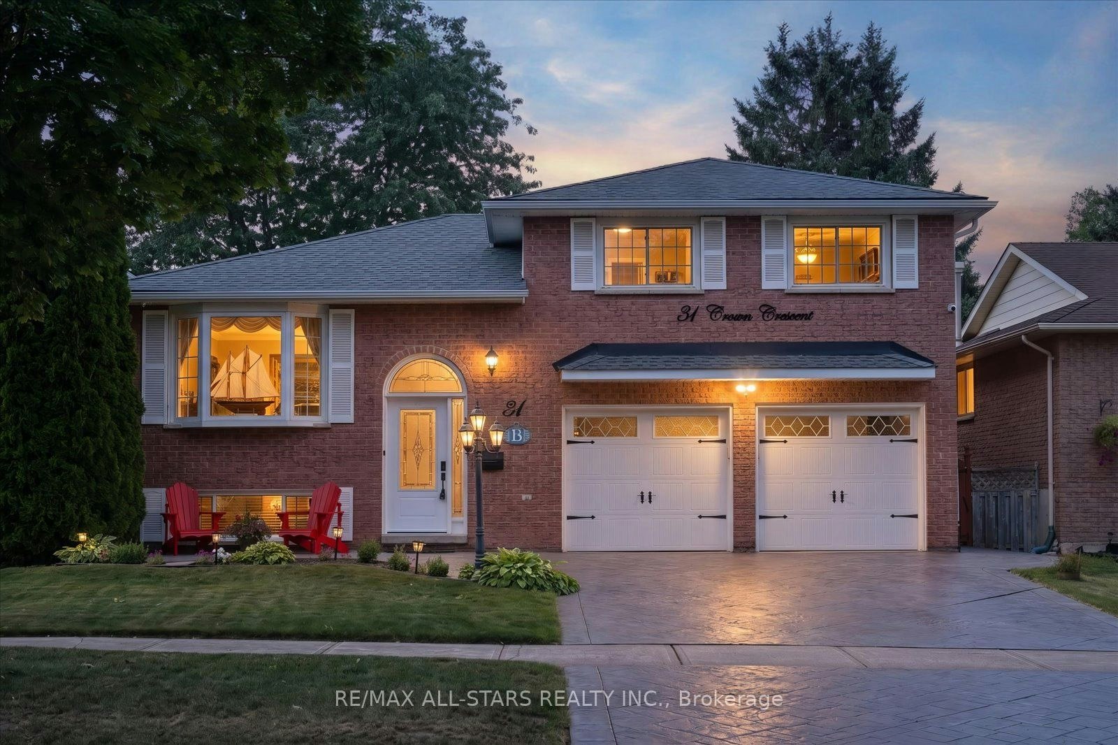 31 Crown Crescent, Bradford West Gwillimbury, ON, L3Z 2M7