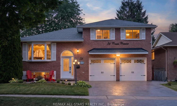 31 Crown Crescent
