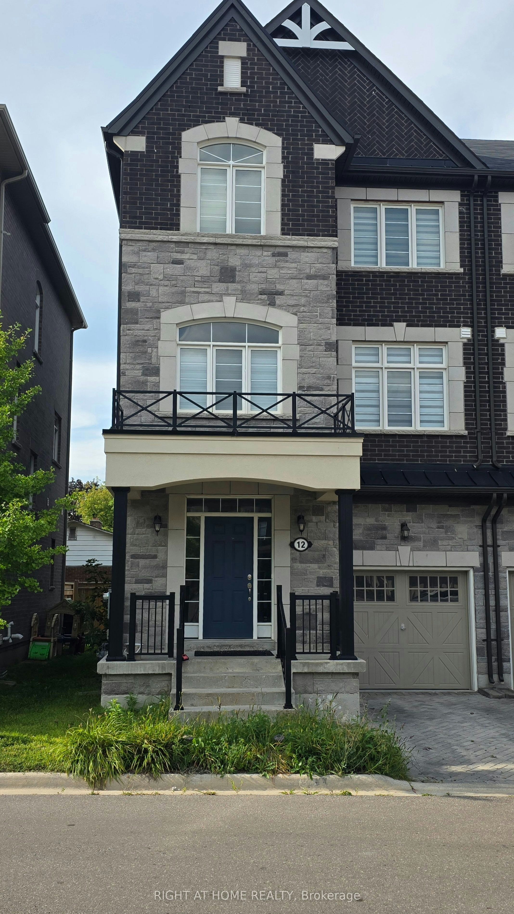12 Globemaster Lane, Richmond Hill, ON, L4E 1H3