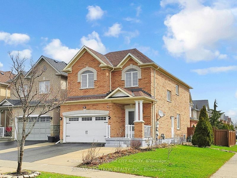 Main-60 Colombo Crescent, Vaughan, ON, L6A 0A3