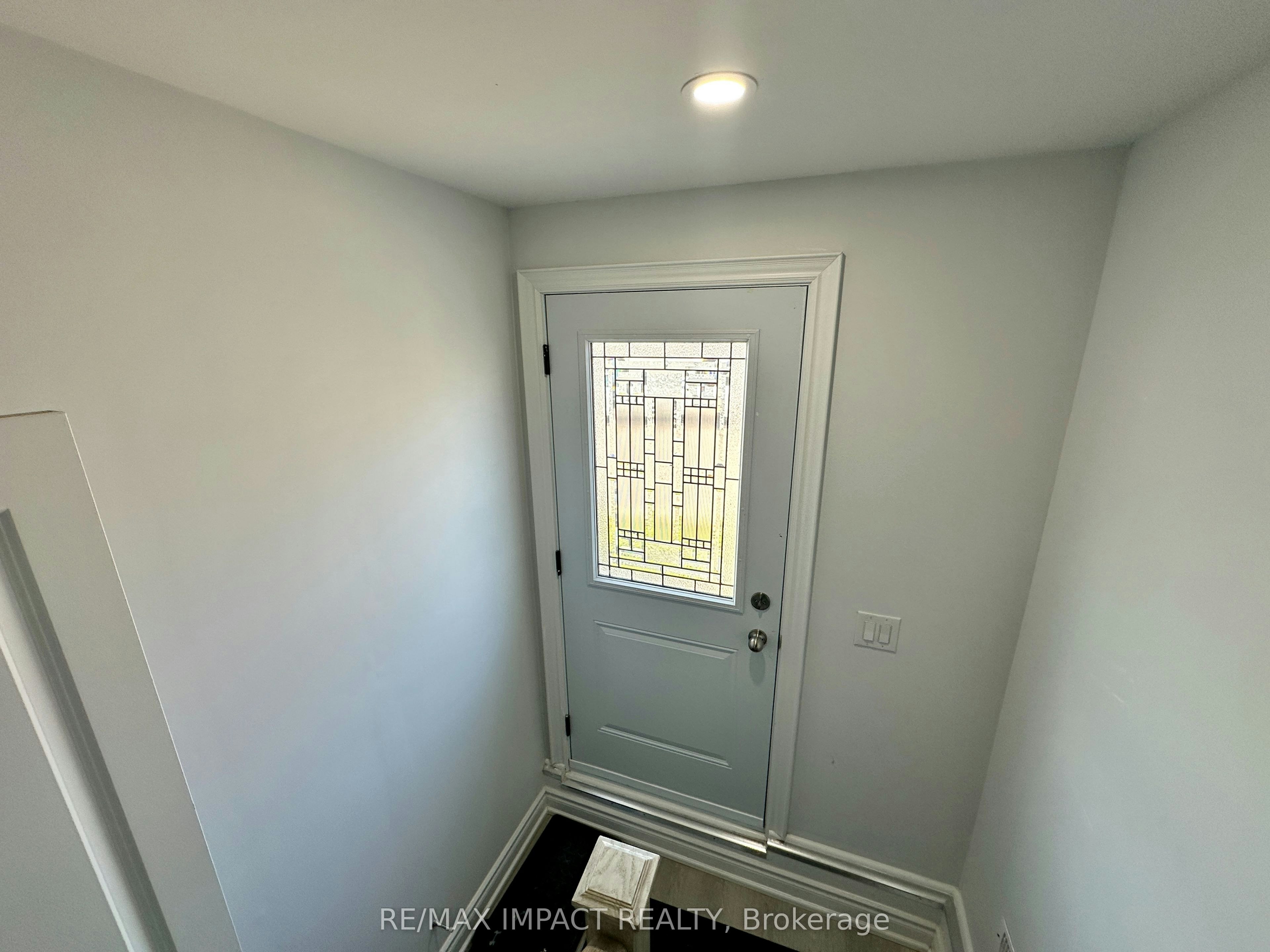 Coach-32 Toulouse Court, Markham, ON, L6B 1J5 - 25