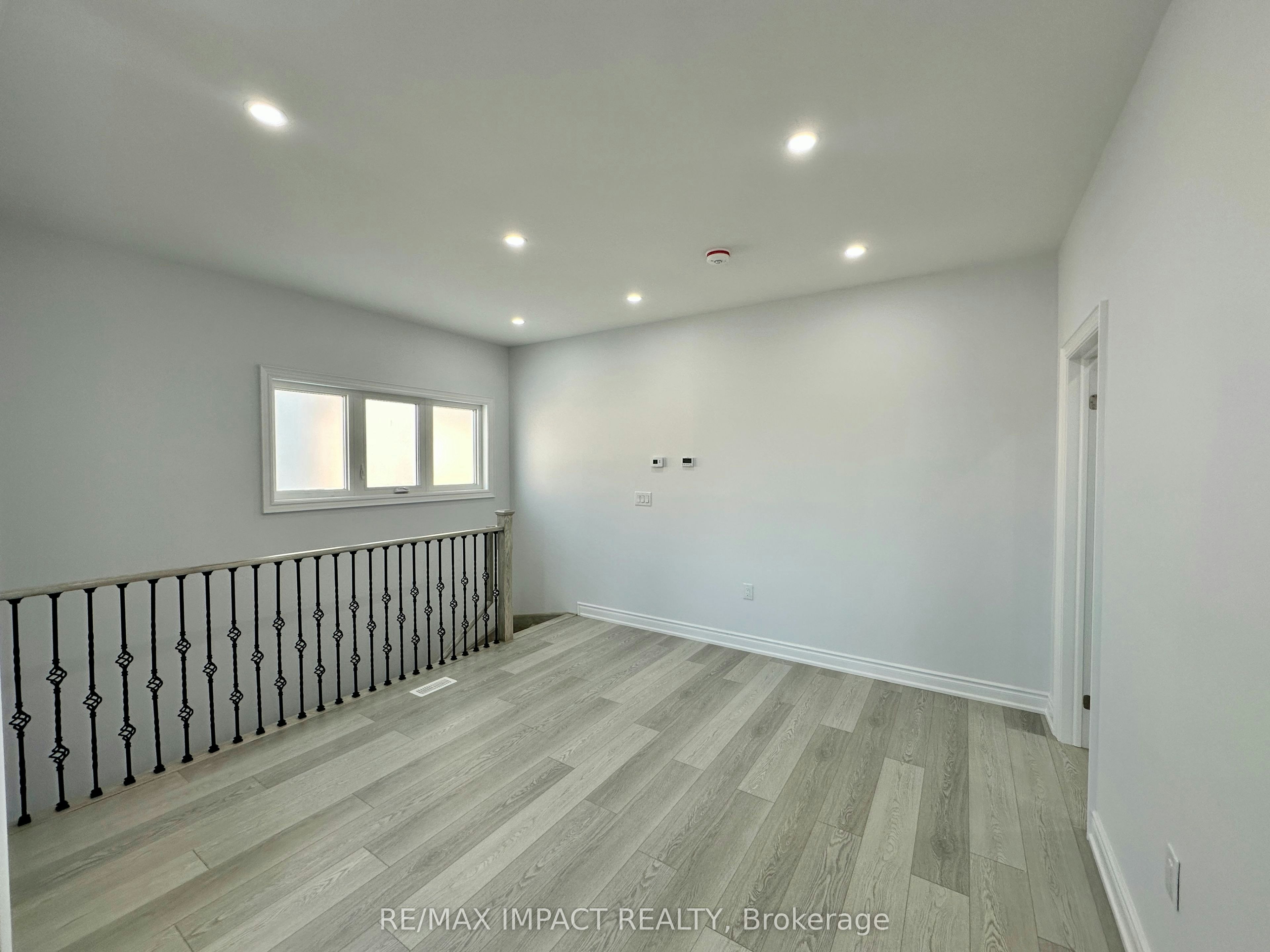 Coach-32 Toulouse Court, Markham, ON, L6B 1J5 - 18
