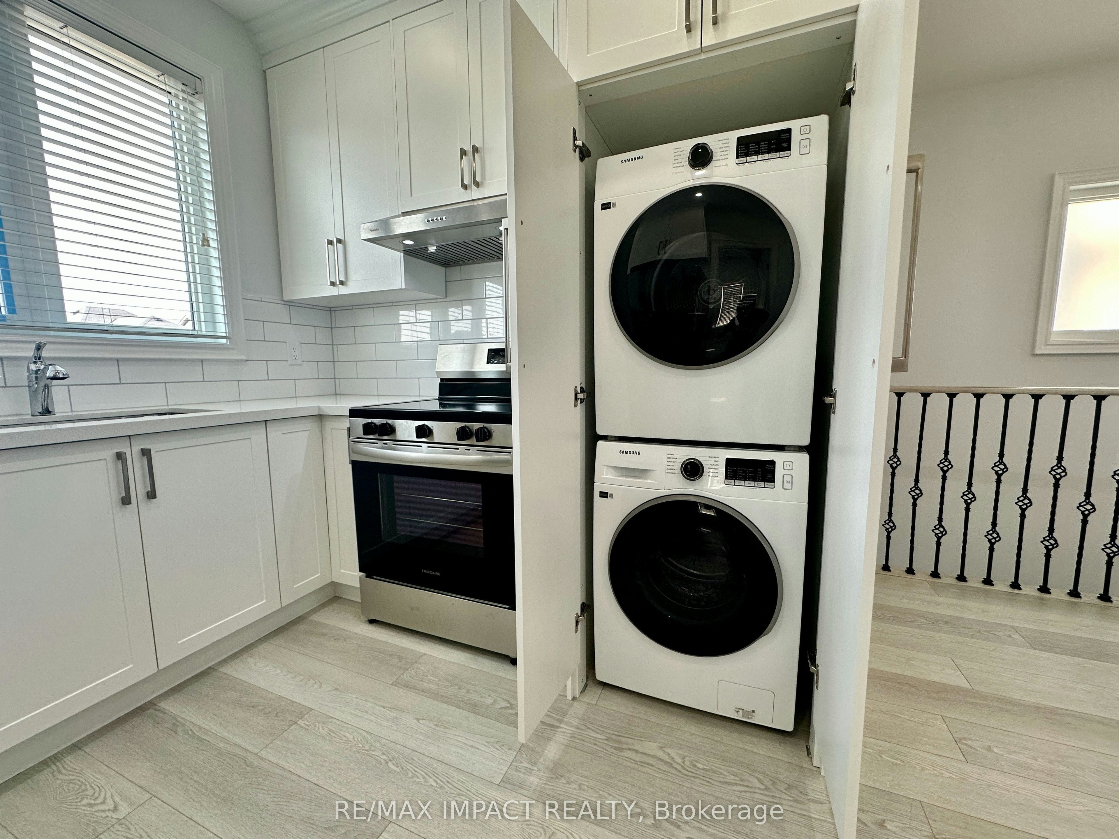 Coach-32 Toulouse Court, Markham, ON, L6B 1J5 - 12