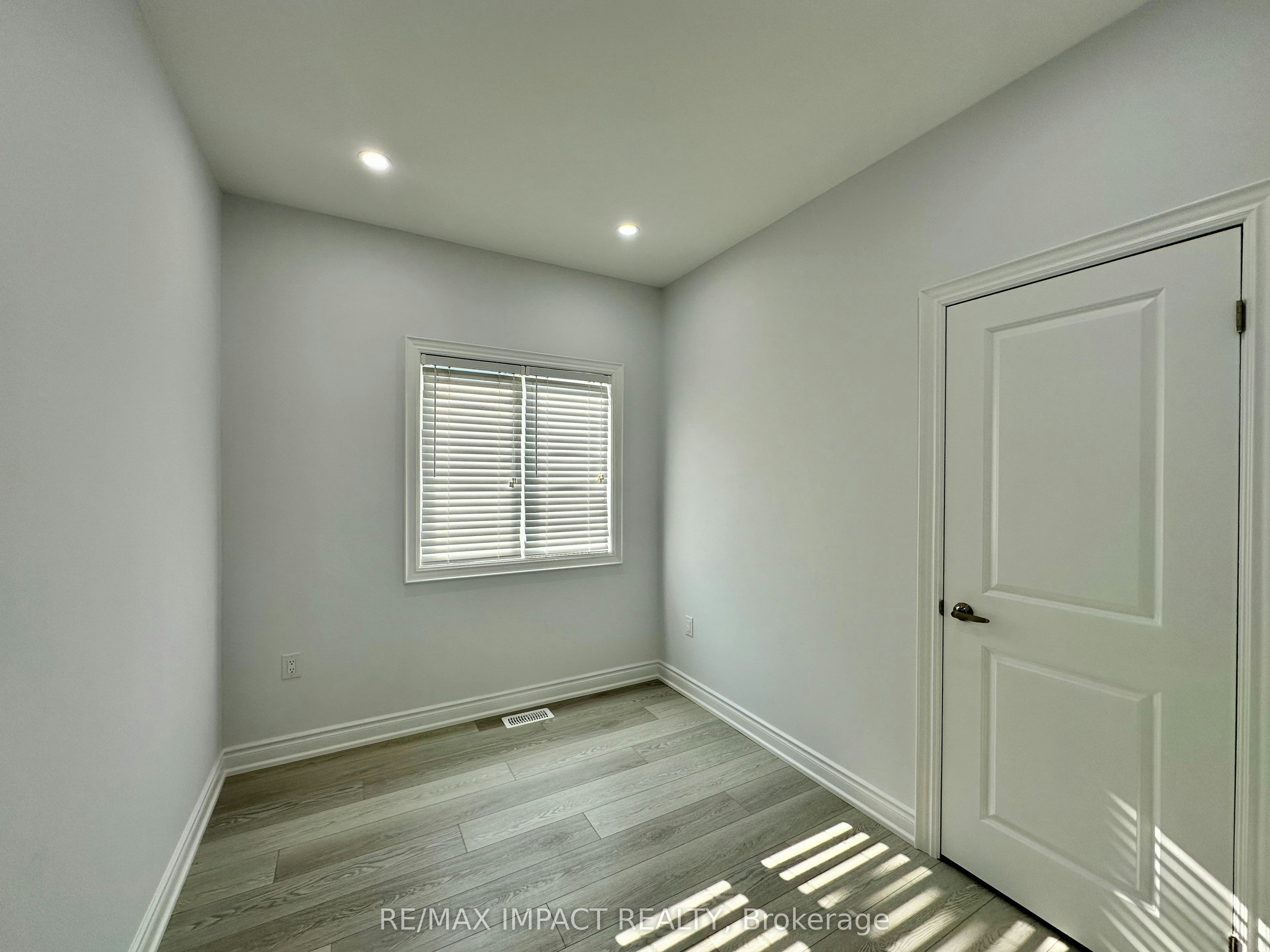 Coach-32 Toulouse Court, Markham, ON, L6B 1J5 - 22