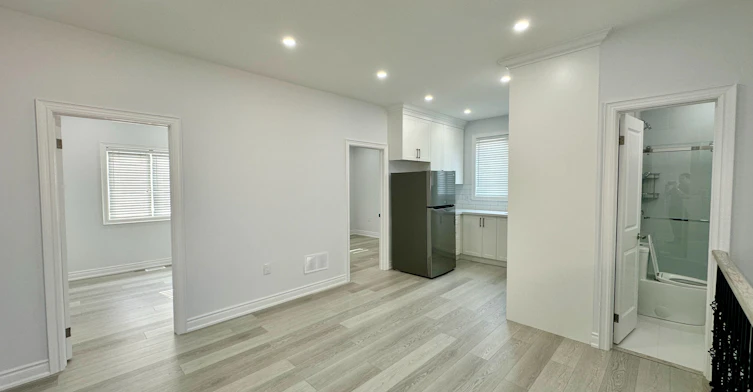 Coach-32 Toulouse Court, Markham, ON, L6B 1J5 - 6