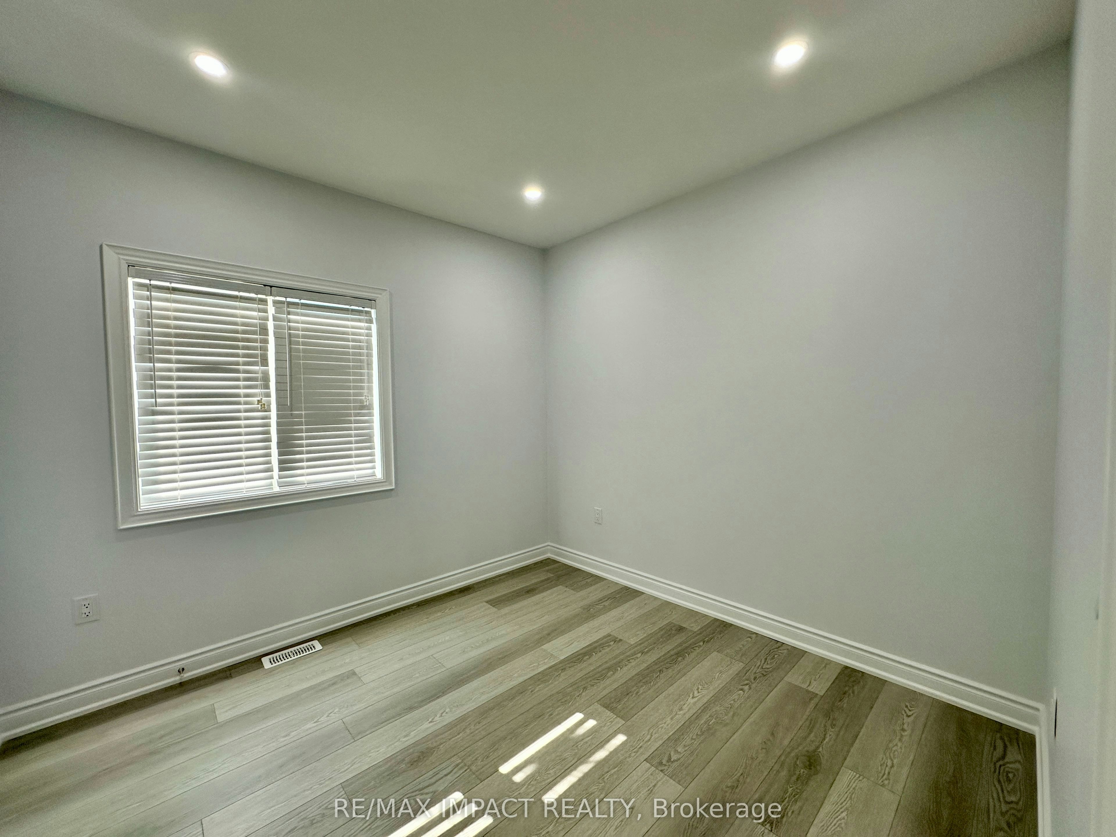 Coach-32 Toulouse Court, Markham, ON, L6B 1J5 - 15