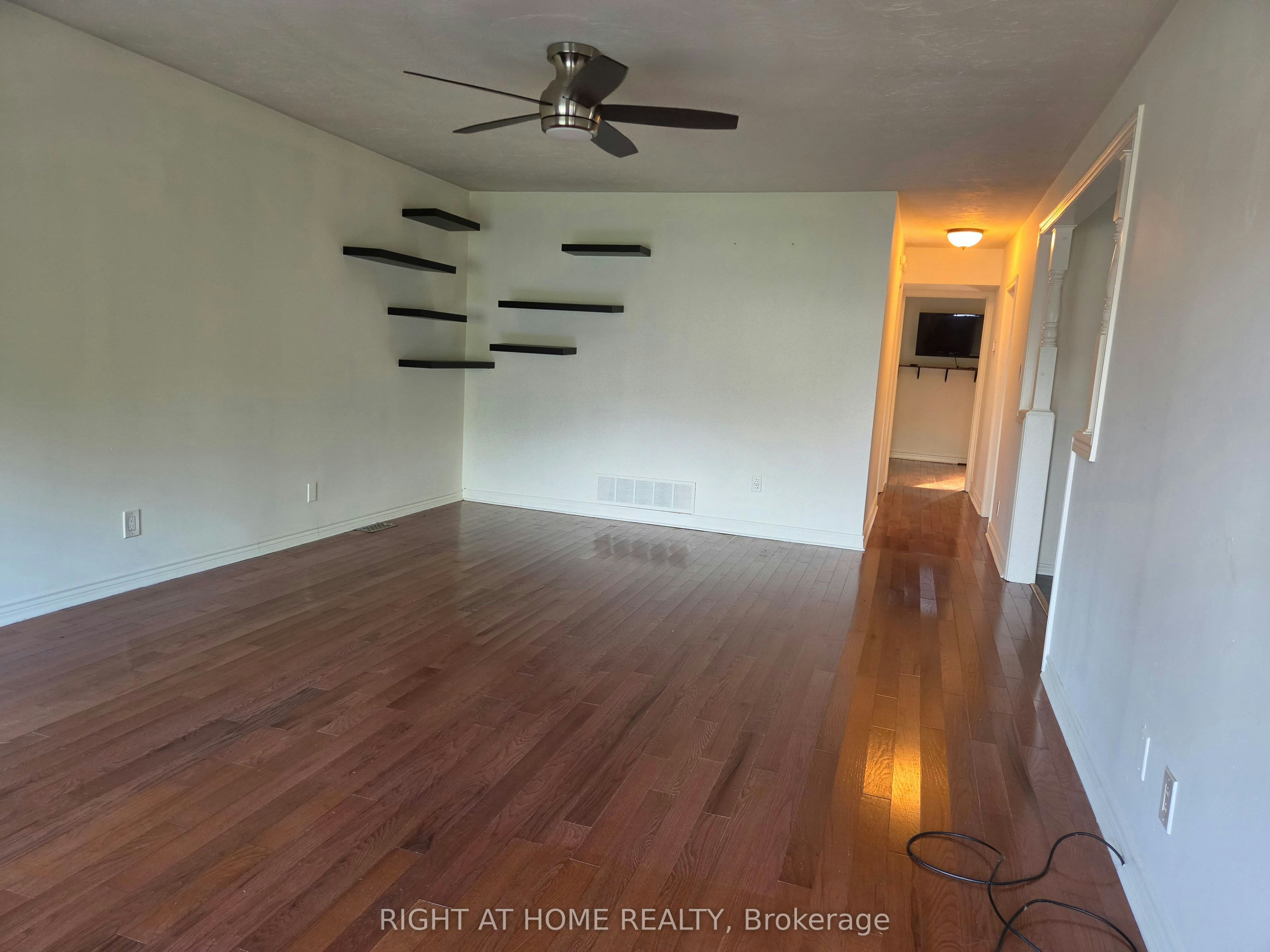 771 Third Avenue, Georgina, ON, L0E 1S0 - 4