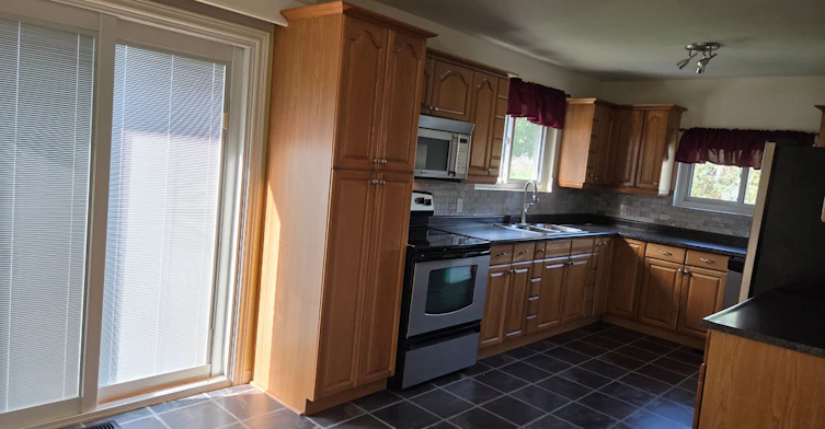 771 Third Avenue, Georgina, ON, L0E 1S0 - 5