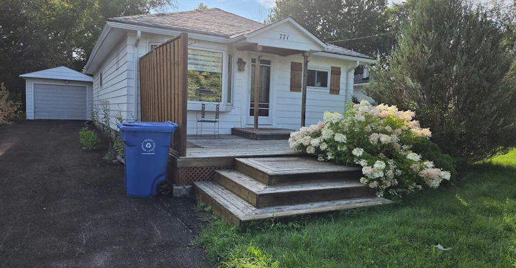 771 Third Avenue, Georgina, ON, L0E 1S0 - 2