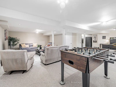 129 Chiswick Crescent - 4