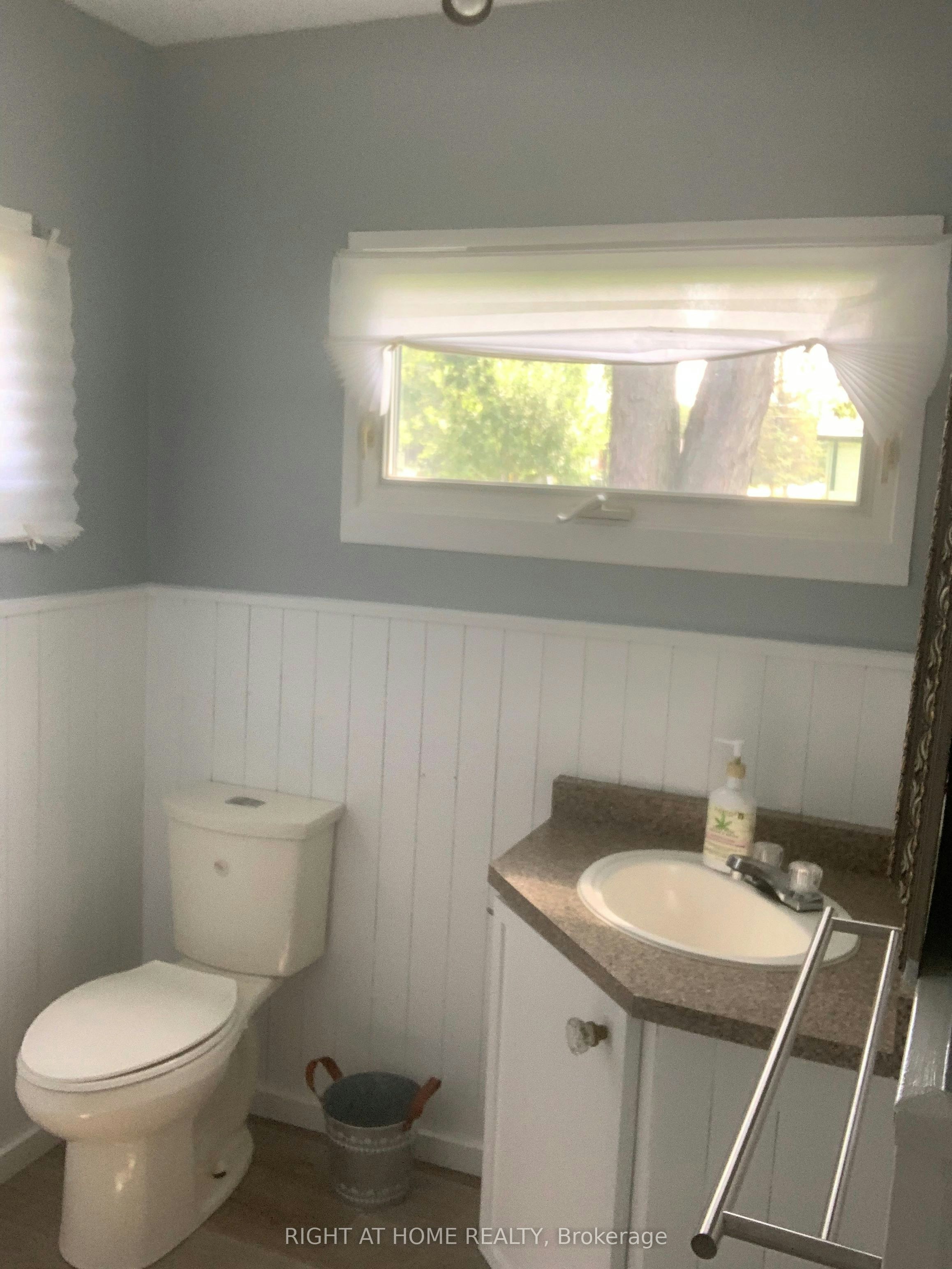 118 Sunset Beach Road, Georgina, ON, L0E 1N0 - 11