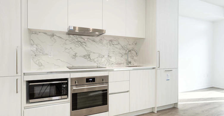 4210-195 Commerce Street, Vaughan, ON, L4K 0P9 - 4