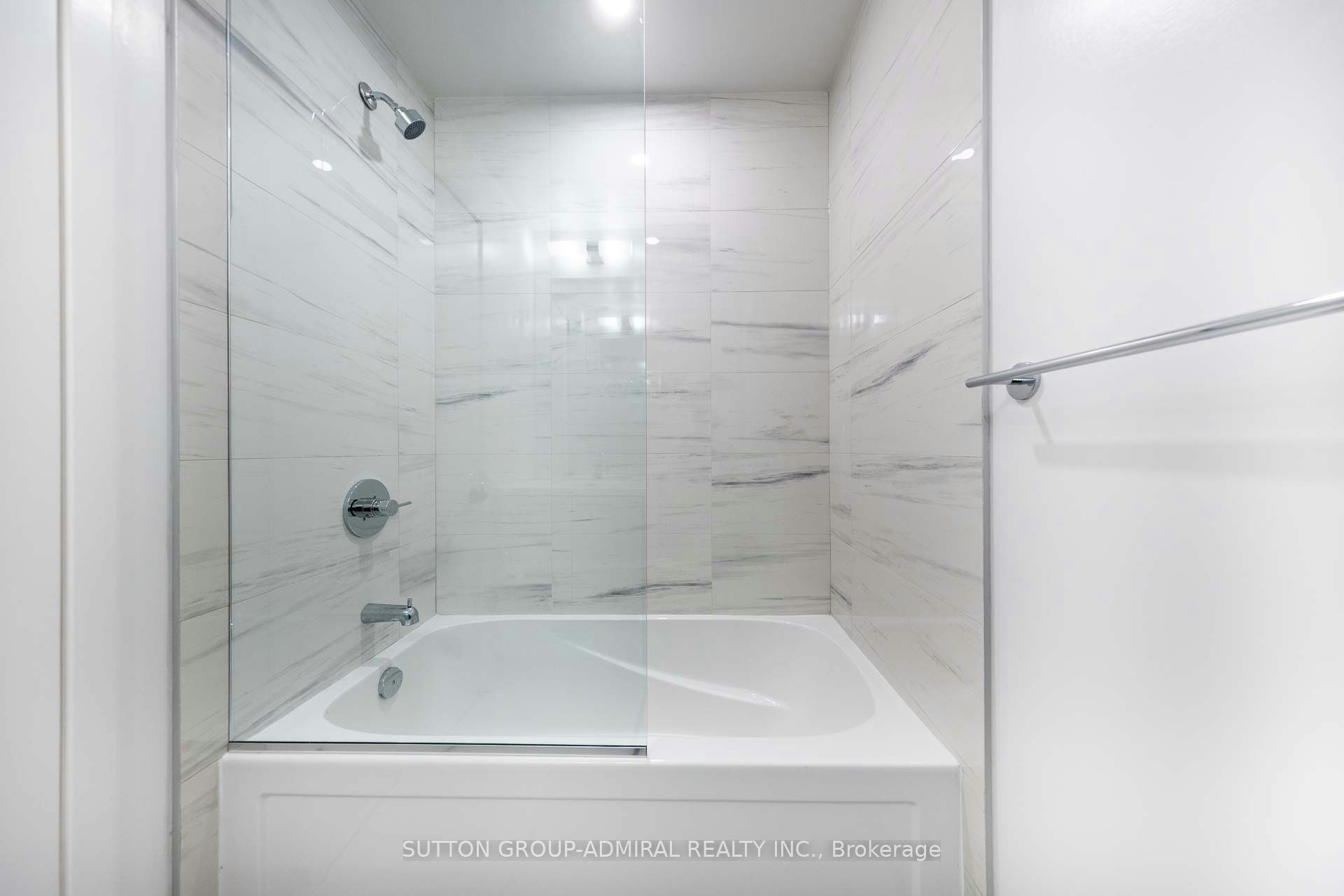 4210-195 Commerce Street, Vaughan, ON, L4K 0P9 - 14