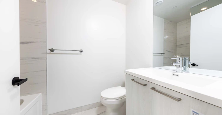 4210-195 Commerce Street, Vaughan, ON, L4K 0P9 - 13