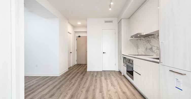 4210-195 Commerce Street, Vaughan, ON, L4K 0P9 - 6