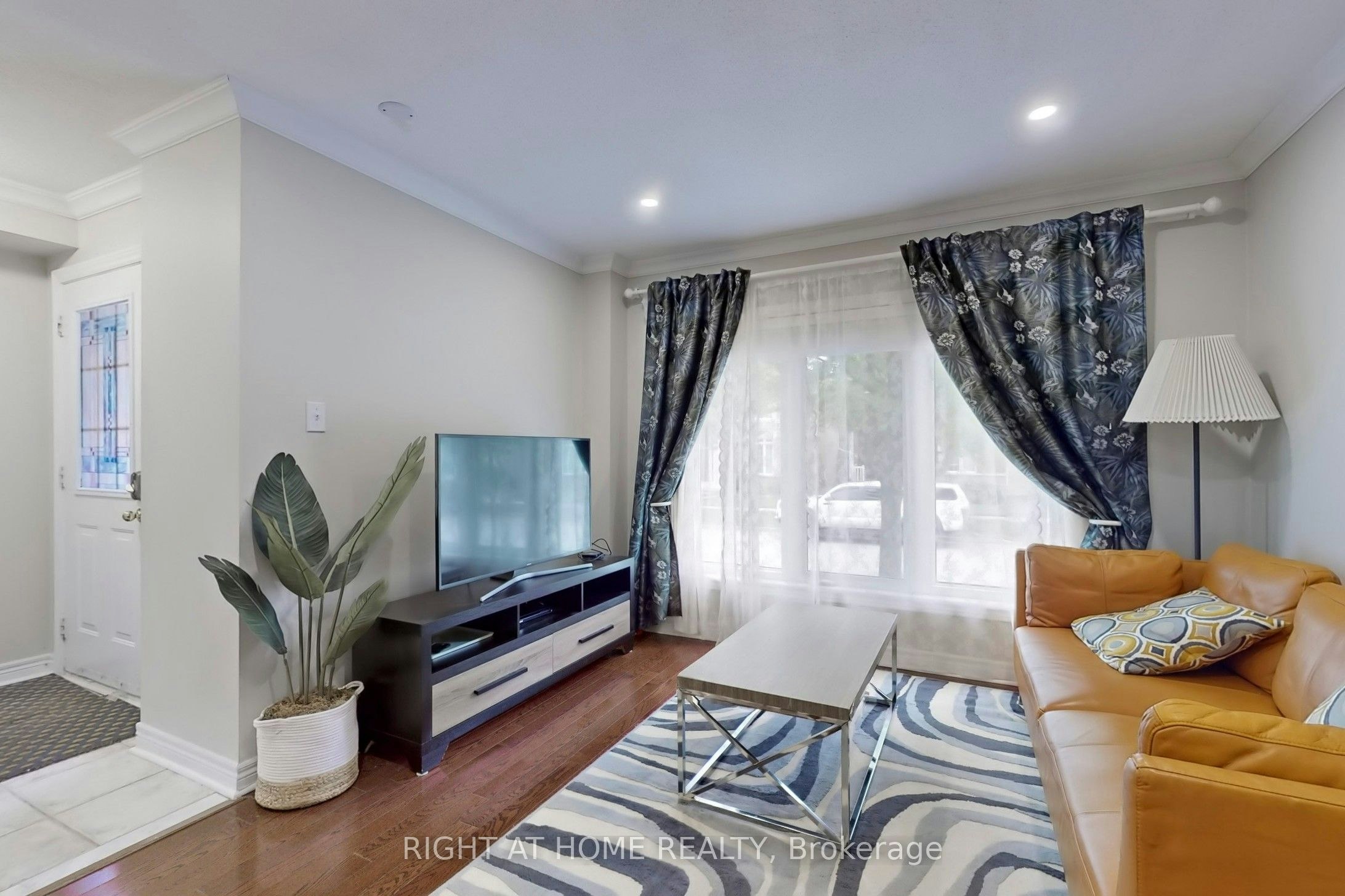 204 Everett Street, Markham, ON, L6E 1H2 - 8