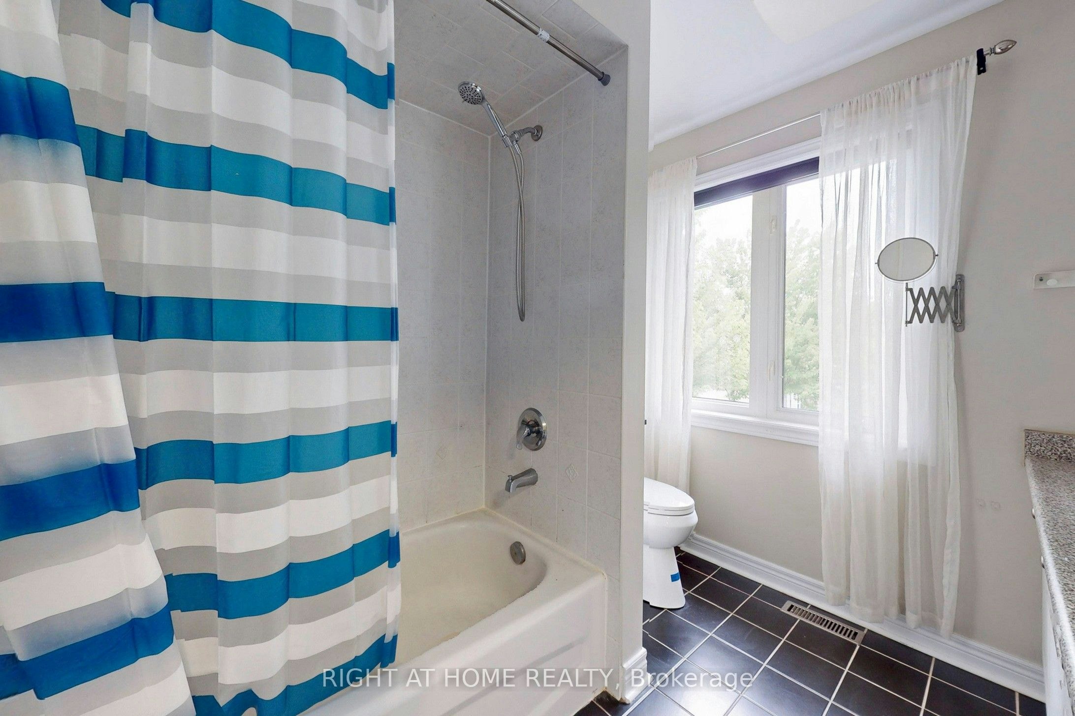 204 Everett Street, Markham, ON, L6E 1H2 - 45