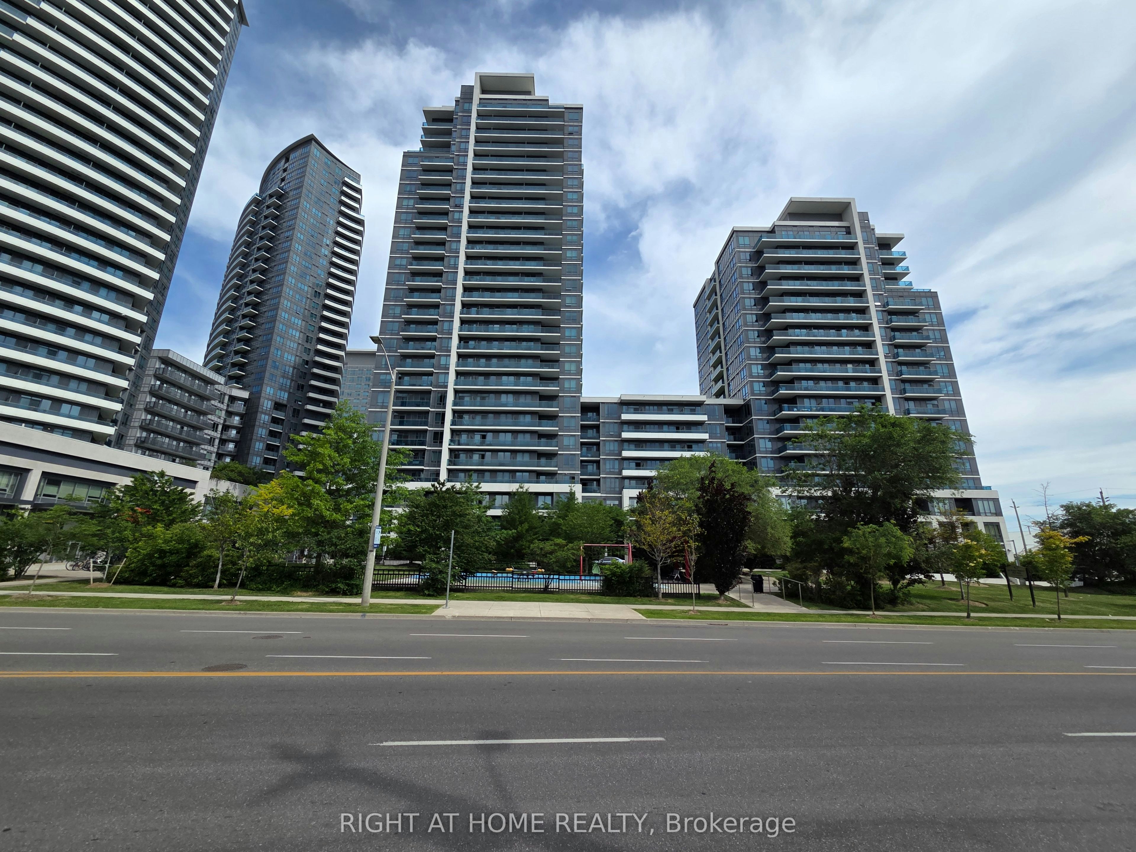 1406-7165 Yonge Street, Vaughan, ON, L3T 0C9