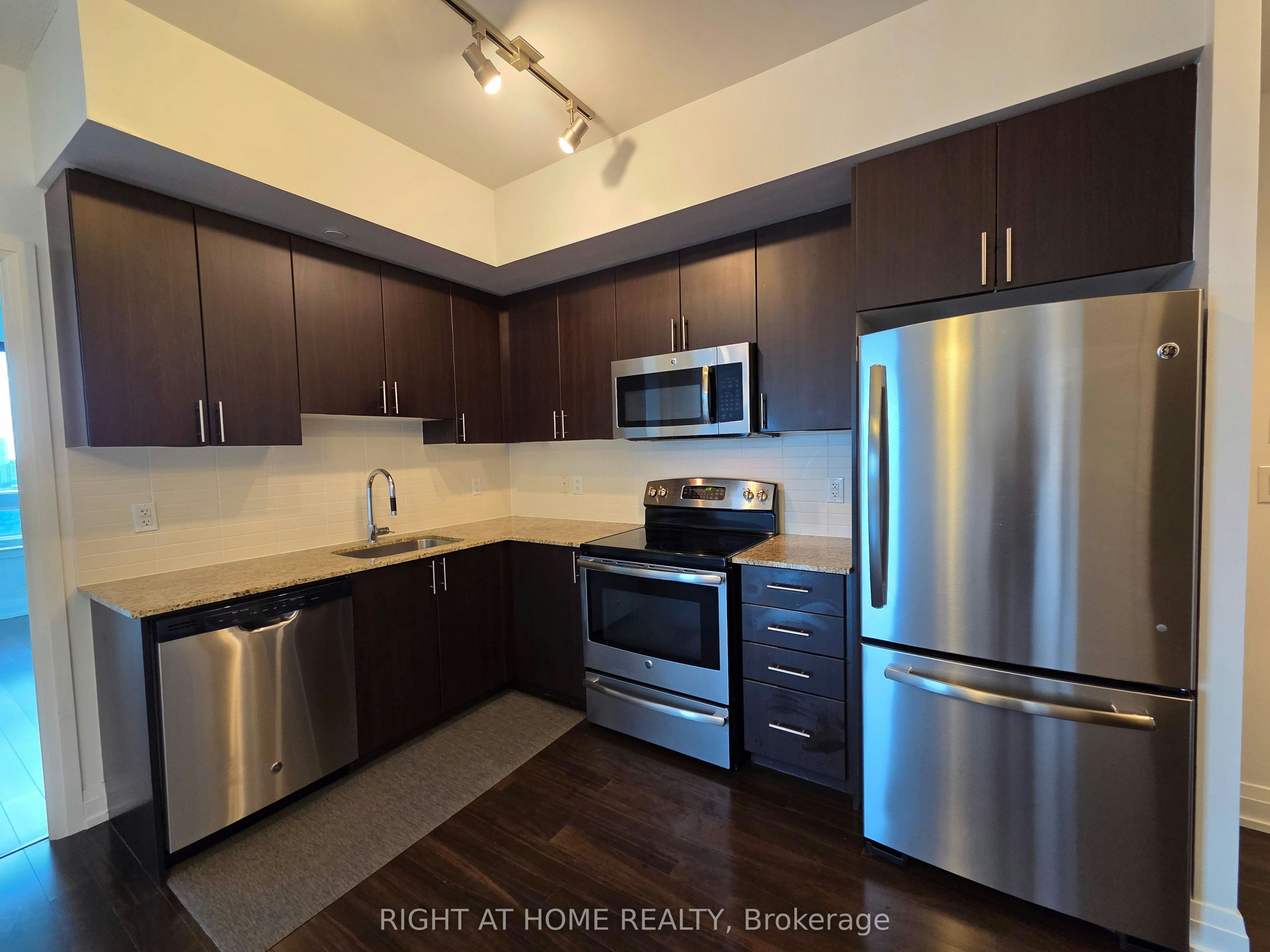 1406-7165 Yonge Street, Vaughan, ON, L3T 0C9 - 13