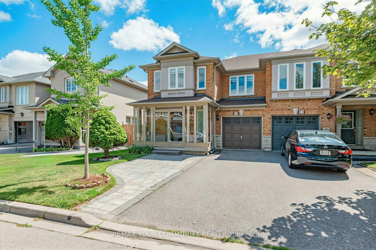 25 Bassett Avenue, Richmond Hill, ON, L4B 4J9