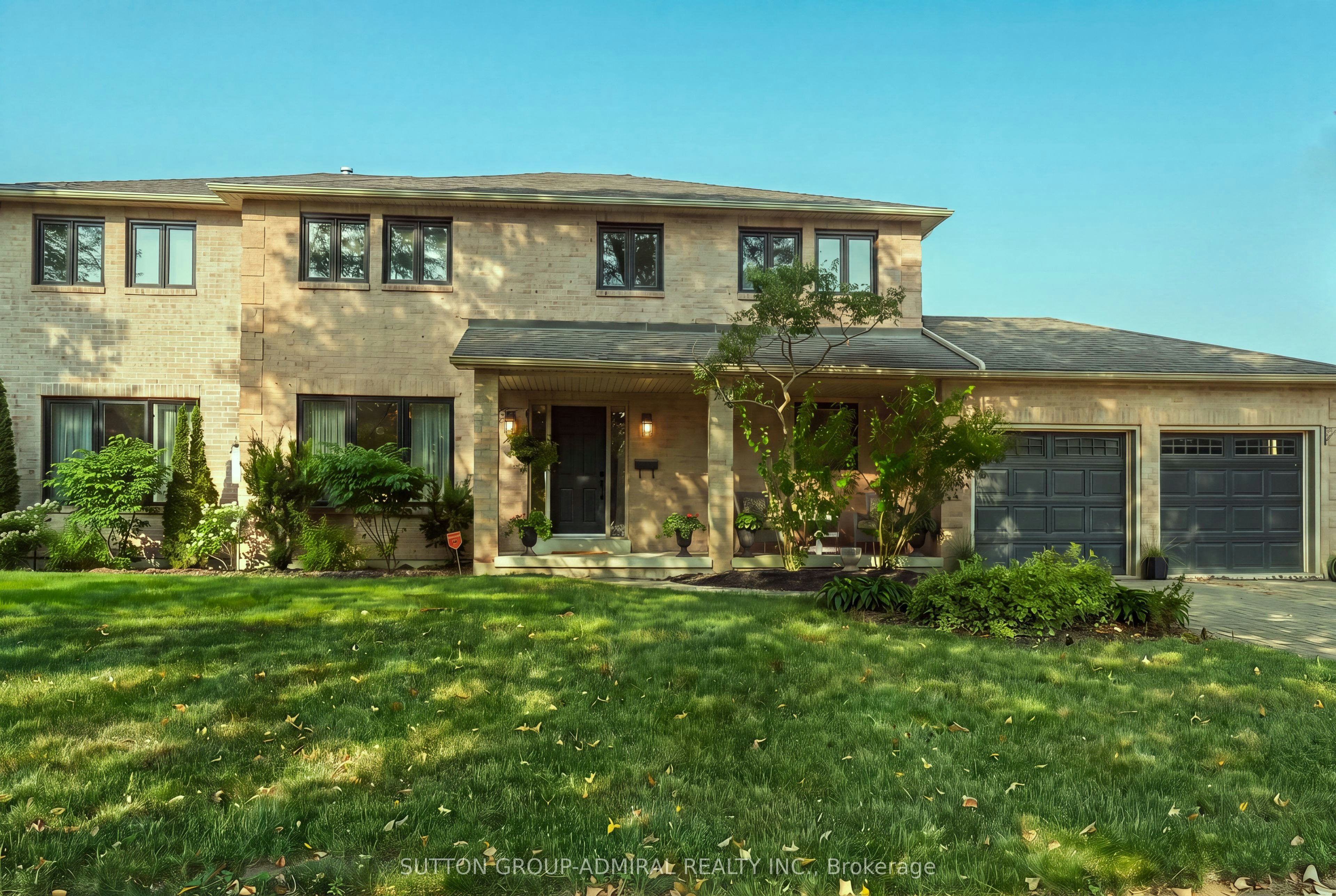 90 Brillinger Street, Richmond Hill, ON, L4C 8Y3