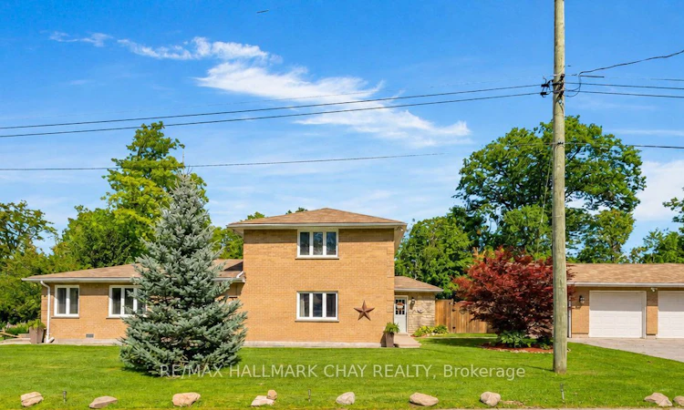 47 Lakeside Drive