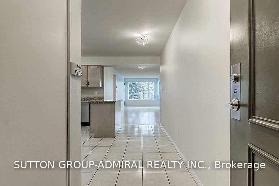 202-850 Steeles Avenue W, Vaughan, ON, L4J 8E7 - 5