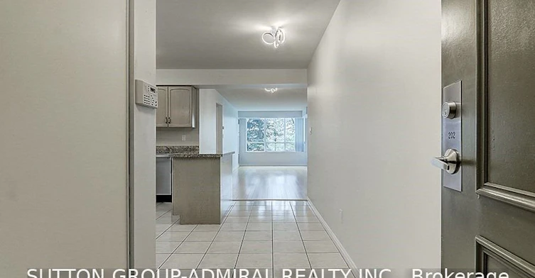 202-850 Steeles Avenue W, Vaughan, ON, L4J 8E7 - 5