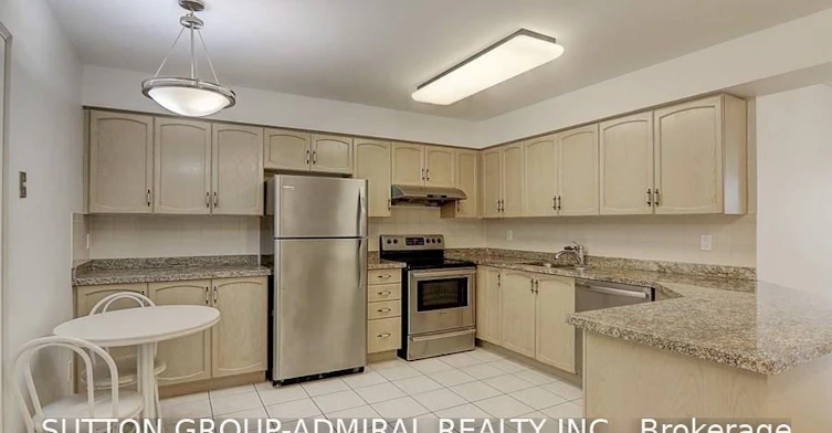 202-850 Steeles Avenue W, Vaughan, ON, L4J 8E7 - 10