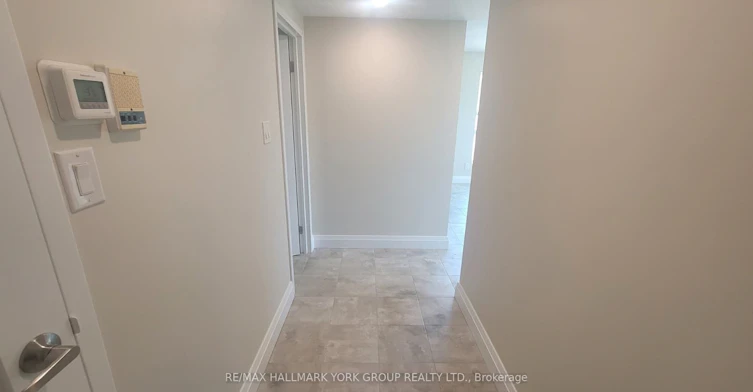 310-14 Wellington Street E, Aurora, ON, L4G 1H5 - 2