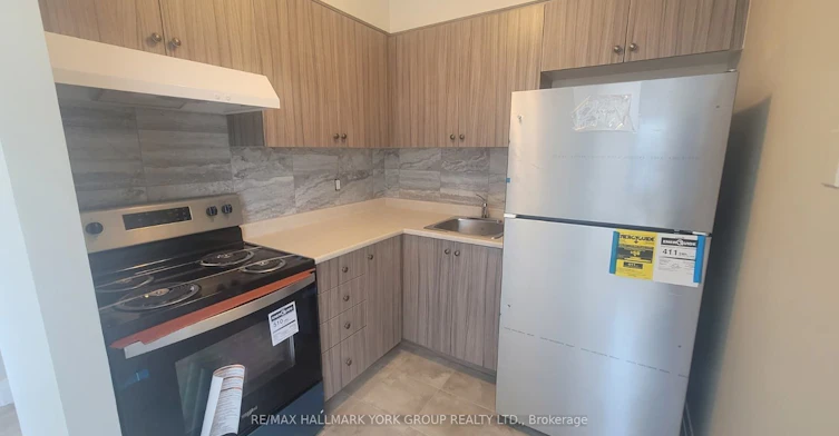 310-14 Wellington Street E, Aurora, ON, L4G 1H5 - 3