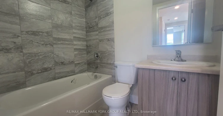 310-14 Wellington Street E, Aurora, ON, L4G 1H5 - 4