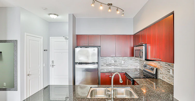 PH5-350 Red Maple Road, Richmond Hill, ON, L4C 0T5 - 9