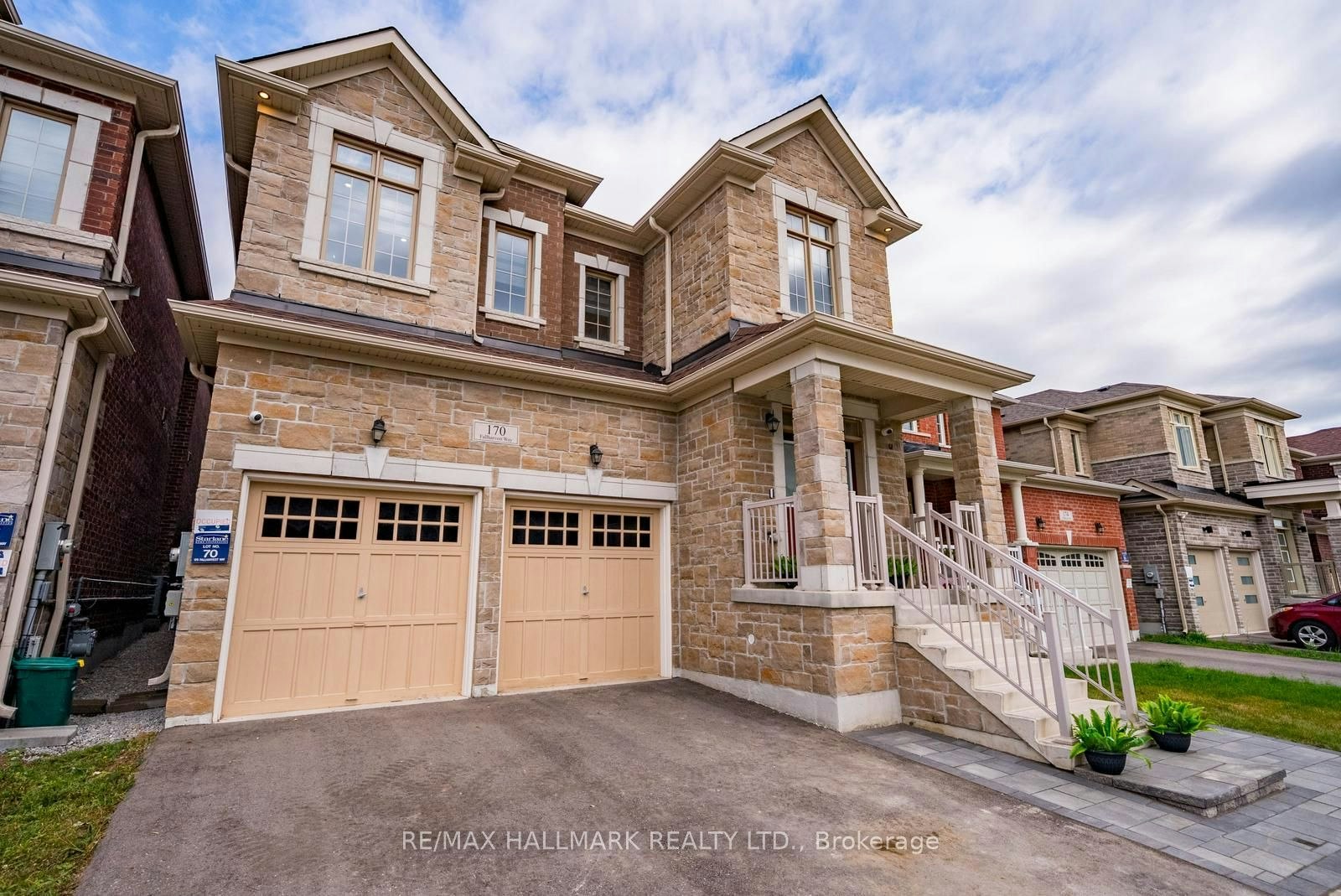 170 Fallharvest Way, Whitchurch-Stouffville, ON, L4A 5A2