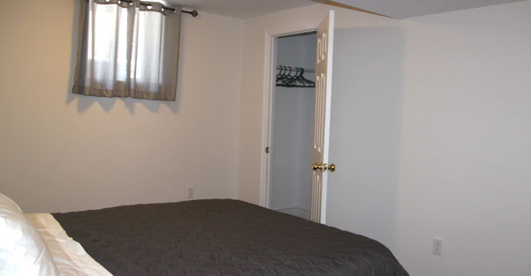 Bsmt-37 Grovepark Street, Richmond Hill, ON, L4E 3L5 - 10