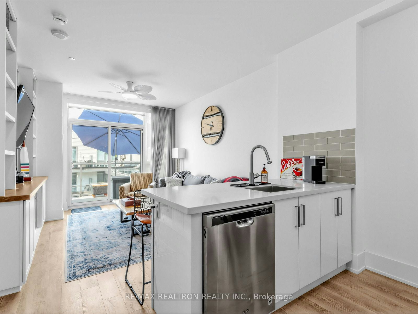 B419-271 Sea Ray Avenue, Innisfil, ON, L9S 0J4