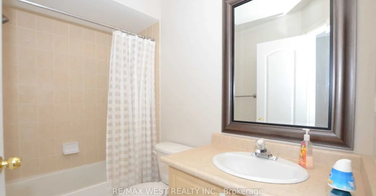 49 Bestview Crescent, Vaughan, ON, L6A 3S8 - 11